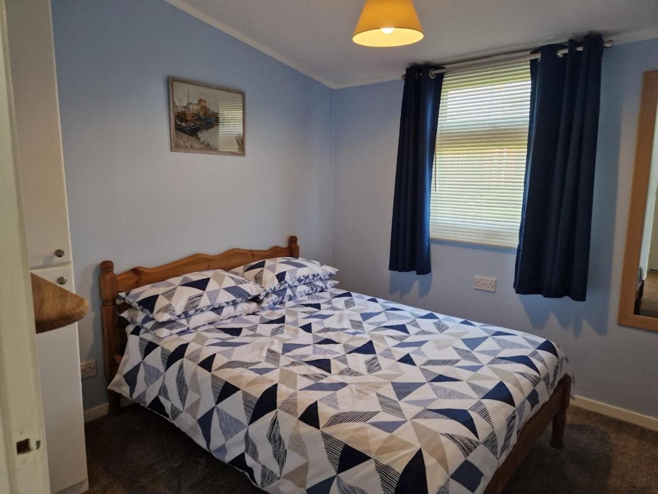 Wales Coastal Holidays Carmarthen Exterior foto